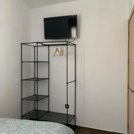 Semesterbostad La Fuentenita *